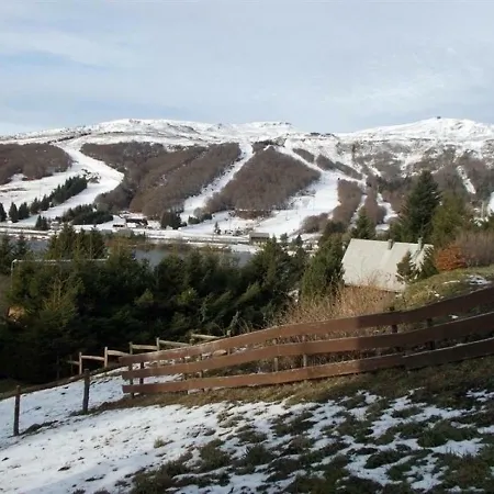 House Chalet A * Super Besse